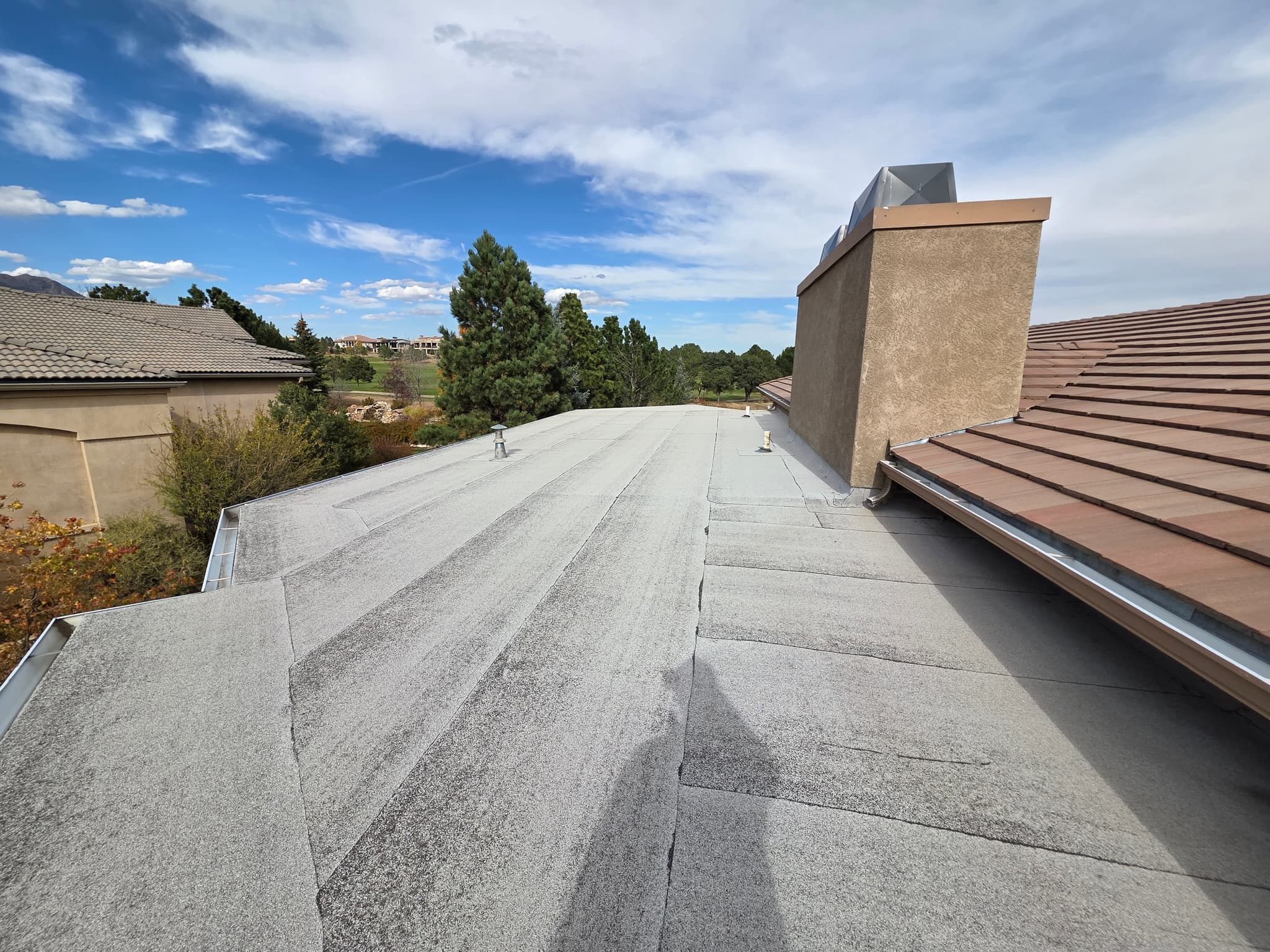 Flat roofing